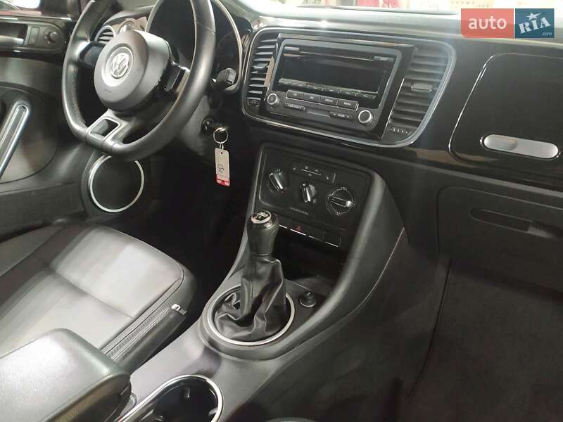 Хэтчбек Volkswagen Beetle 2013 в Киеве