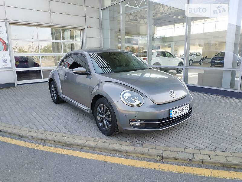 Хэтчбек Volkswagen Beetle 2014 в Киеве