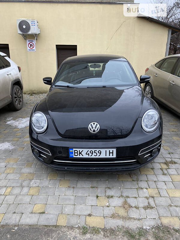 Хэтчбек Volkswagen Beetle 2013 в Ровно