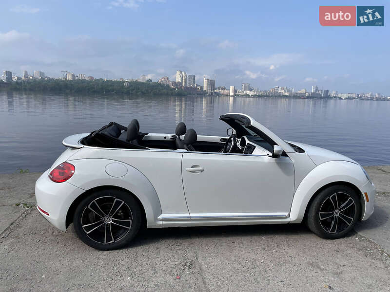 Кабриолет Volkswagen Beetle 2013 в Днепре
