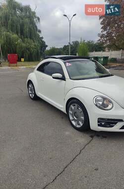 Volkswagen Beetle 2013