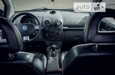 Хэтчбек Volkswagen Beetle 2002 в Киеве