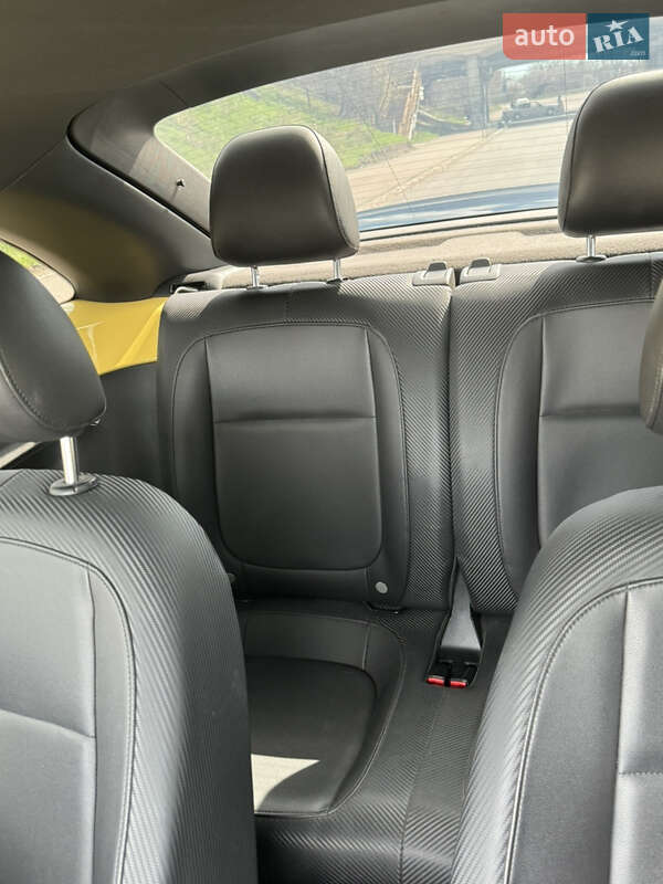 Хетчбек Volkswagen Beetle 2012 в Одесі