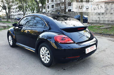 Хэтчбек Volkswagen Beetle 2017 в Киеве