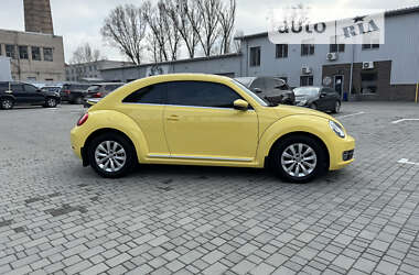 Хэтчбек Volkswagen Beetle 2013 в Днепре