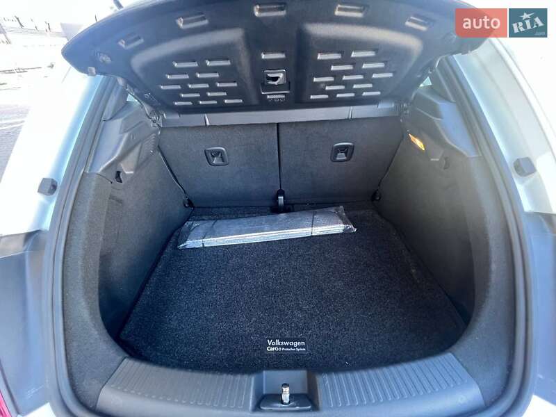 Хэтчбек Volkswagen Beetle 2017 в Киеве