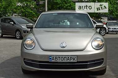 Хэтчбек Volkswagen Beetle 2014 в Днепре