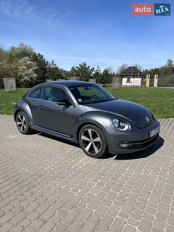 Хэтчбек Volkswagen Beetle 2012 в Львове