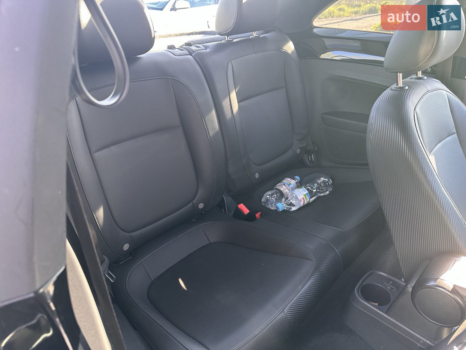 2015 Volkswagen Beetle - мініатюра 20