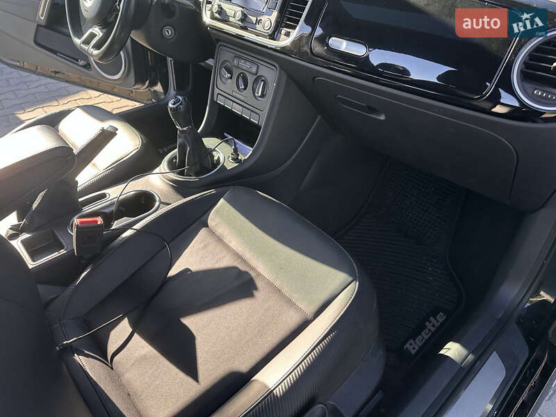 Хетчбек Volkswagen Beetle 2015 в Києві