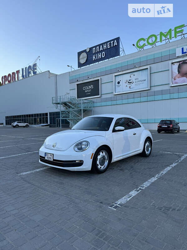 Volkswagen Beetle 2015