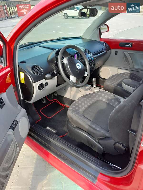 Хетчбек Volkswagen Beetle 1999 в Луцьку фото 5 Хетчбек Volkswagen Beetle 1999 в Луцьку