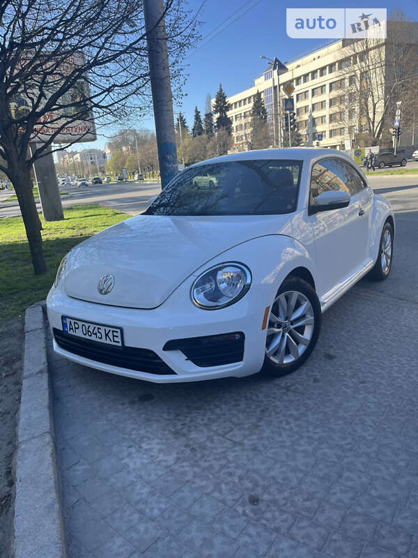 Хэтчбек Volkswagen Beetle 2017 в Запорожье