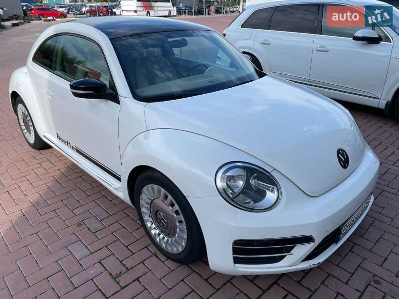 Хэтчбек Volkswagen Beetle 2013 в Ровно