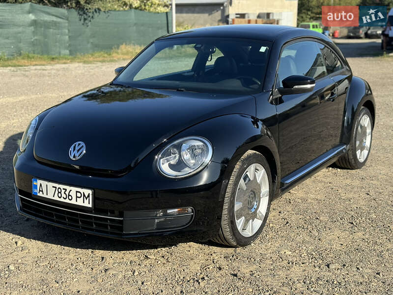 Хэтчбек Volkswagen Beetle 2015 в Ивано-Франковске