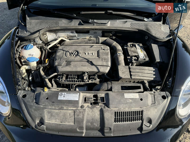 Хэтчбек Volkswagen Beetle 2015 в Ивано-Франковске