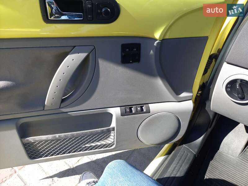 Хетчбек Volkswagen Beetle 1998 в Черкасах