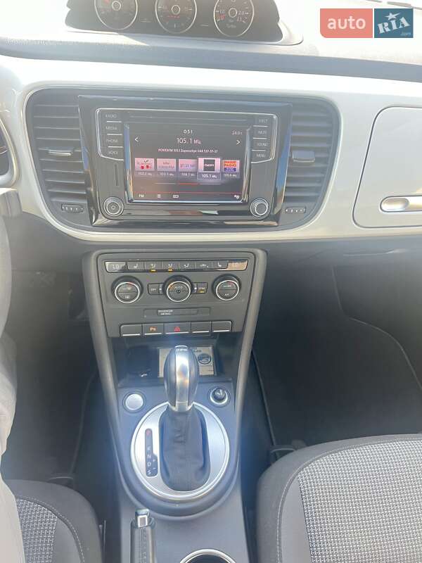 Хетчбек Volkswagen Beetle 2016 в Запоріжжі