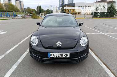 Хэтчбек Volkswagen Beetle 2016 в Киеве