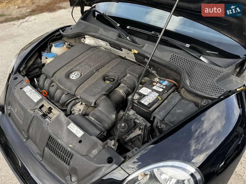 Хетчбек Volkswagen Beetle 2012 в Житомирі