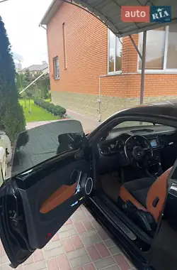 Volkswagen Beetle 2016
