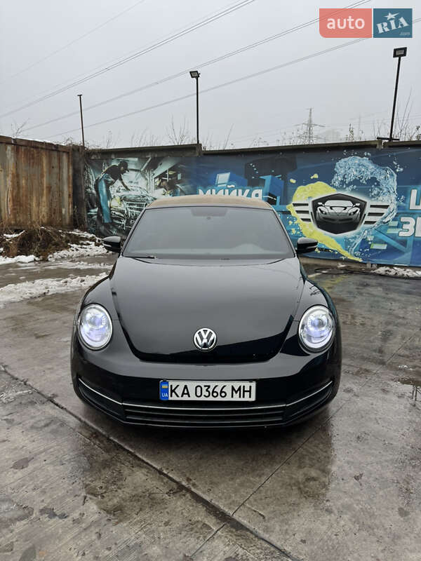 Volkswagen Beetle 2015