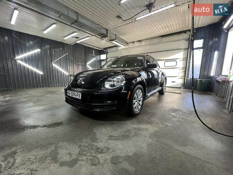 Хетчбек Volkswagen Beetle 2015 в Дніпрі