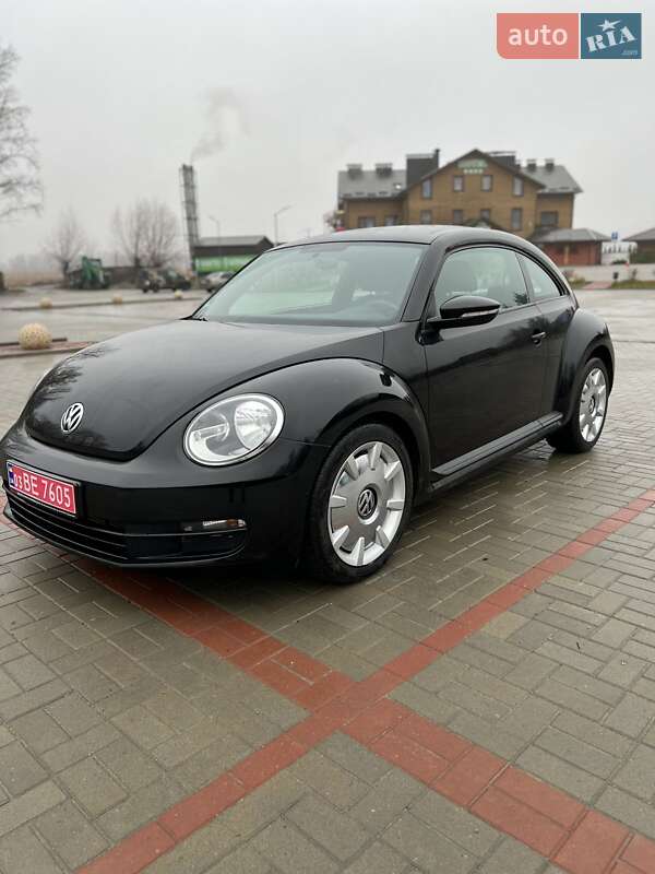 Хэтчбек Volkswagen Beetle 2012 в Полтаве