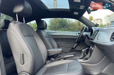 Хетчбек Volkswagen Beetle 2015 в 