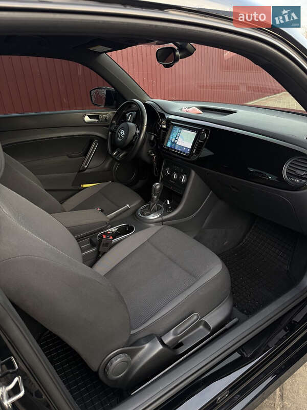 Хетчбек Volkswagen Beetle 2016 в Тернополі