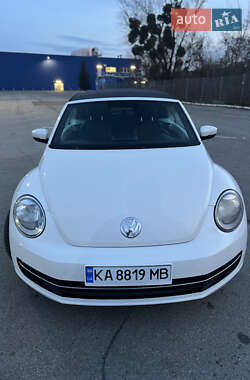 Кабриолет Volkswagen Beetle 2012 в 