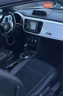 Кабриолет Volkswagen Beetle 2012 в 