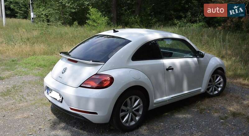 Хетчбек Volkswagen Beetle 2017 в Києві фото 3 Хетчбек Volkswagen Beetle 2017 в Києві