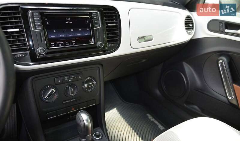 Хетчбек Volkswagen Beetle 2017 в Києві фото 9 Хетчбек Volkswagen Beetle 2017 в Києві