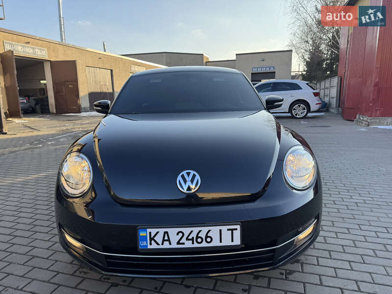 Хэтчбек Volkswagen Beetle 2012 в Владимире