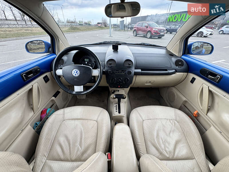 Хэтчбек Volkswagen Beetle 2001 в Киеве