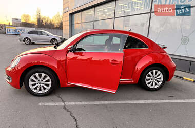 Хэтчбек Volkswagen Beetle 2014 в 