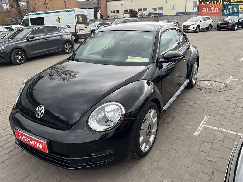 Хэтчбек Volkswagen Beetle 2012 в 