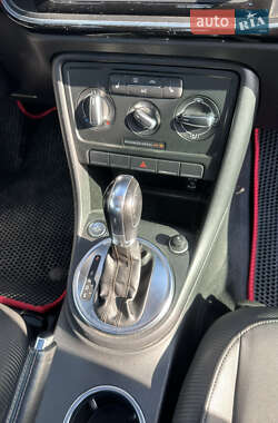 Хетчбек Volkswagen Beetle 2013 в 