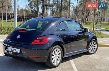 Хэтчбек Volkswagen Beetle 2013 в 