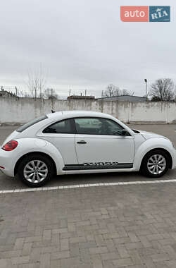 Хэтчбек Volkswagen Beetle 2015 в 