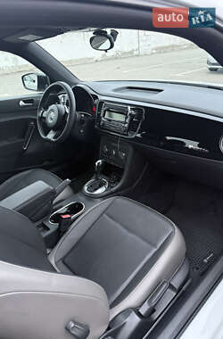 Хэтчбек Volkswagen Beetle 2015 в 