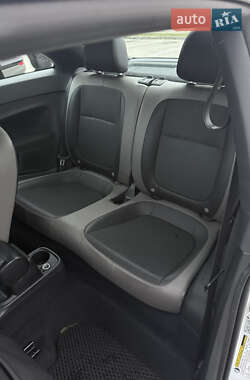 Хэтчбек Volkswagen Beetle 2015 в 