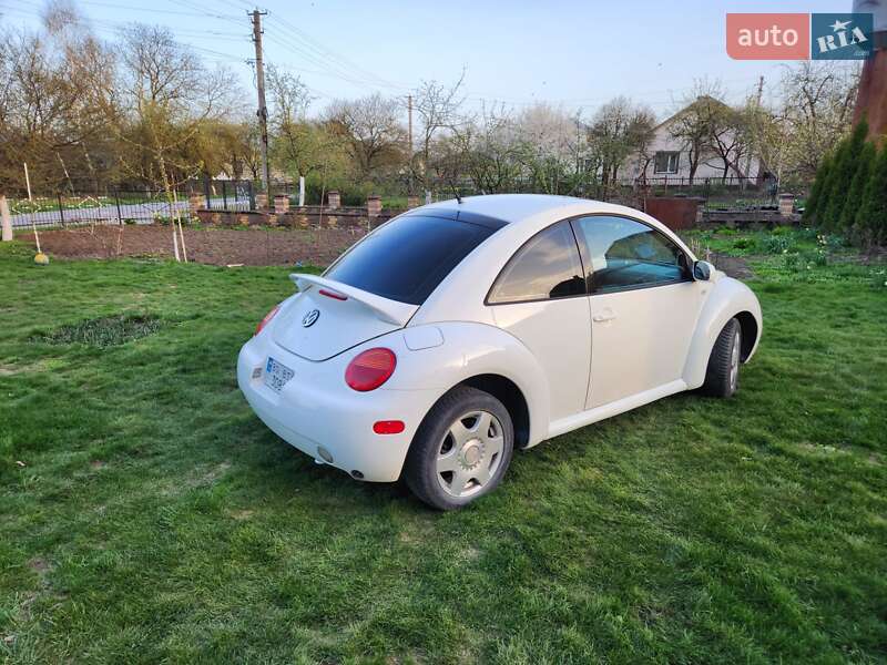 Хэтчбек Volkswagen Beetle 2000 в Тернополе
