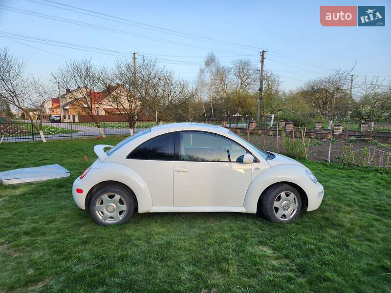 Хэтчбек Volkswagen Beetle 2000 в Тернополе