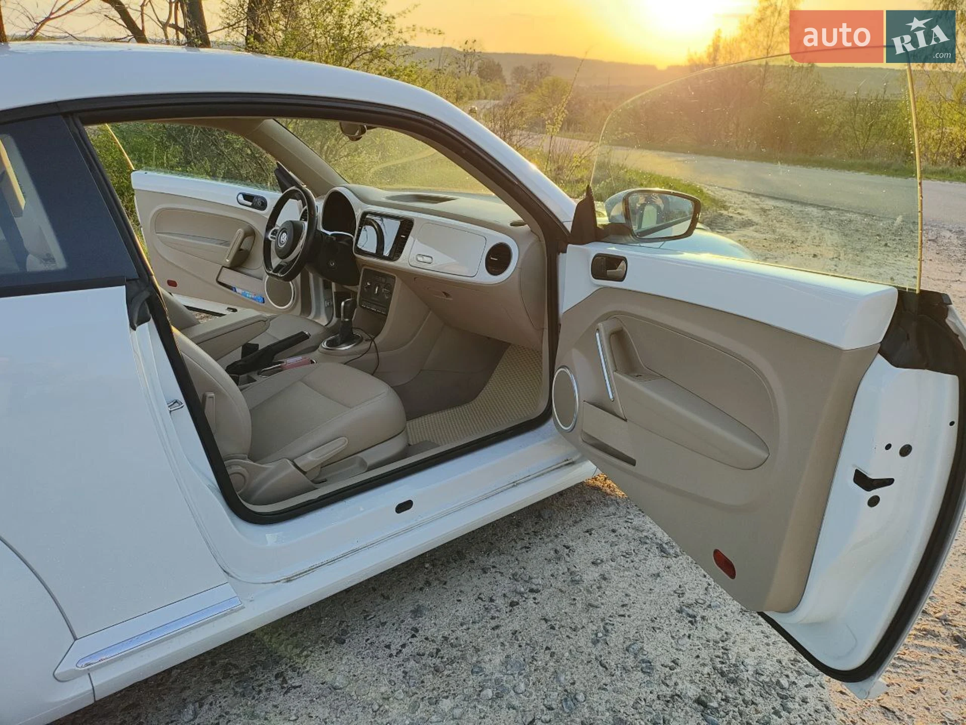 2015 Volkswagen Beetle - мініатюра 10
