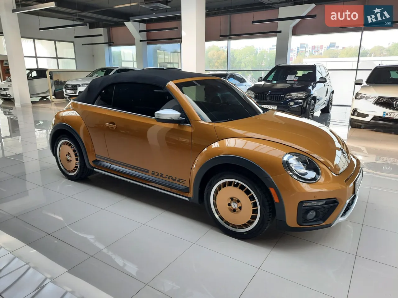 2017 Volkswagen Beetle - мініатюра 38