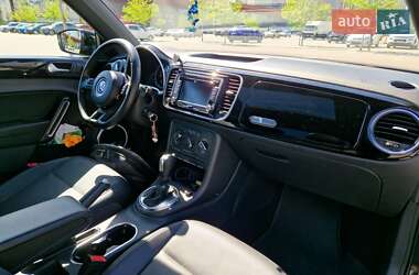 Хэтчбек Volkswagen Beetle 2013 в 