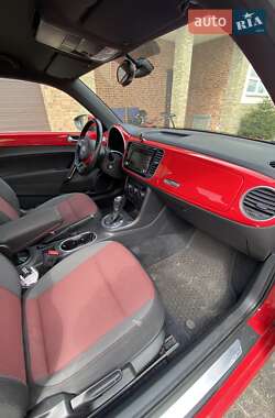 Хетчбек Volkswagen Beetle 2013 в 