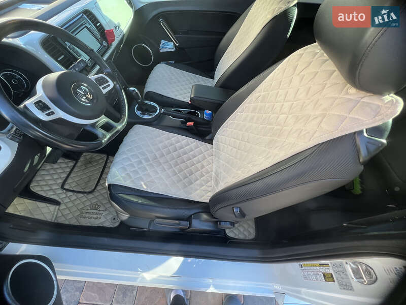 Хетчбек Volkswagen Beetle 2015 в Києві